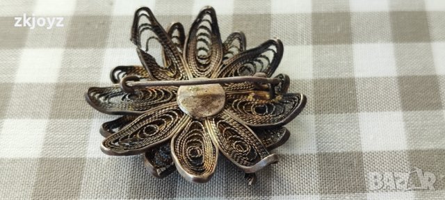 СТАРИННА СРЕБЪРНА (ПРОБА 900) БРОШКА ФИЛИГРАН, снимка 4 - Колиета, медальони, синджири - 43133840
