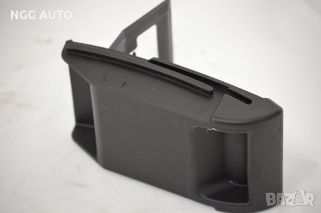 Оригинален пепелник втора употреба за VW POLO 6N 1994-1999 г., снимка 3 - Части - 34571979