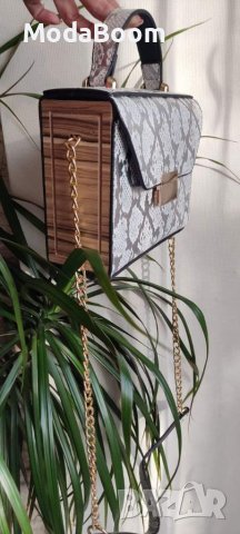 Дамска чанта, снимка 2 - Чанти - 39657594