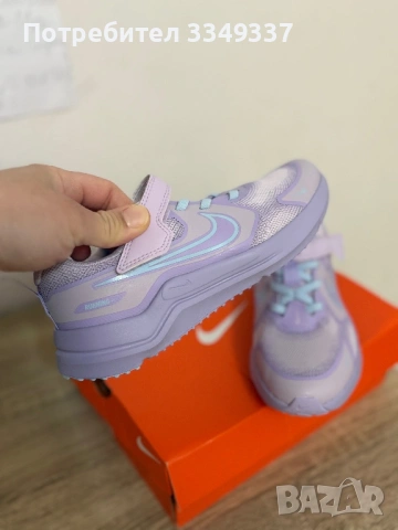 Детски маратонки Nike, снимка 5 - Детски маратонки - 53531128
