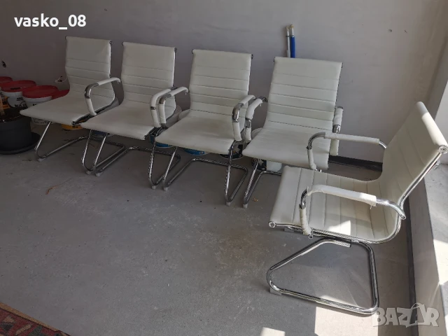 5 броя посетителски офис столове , снимка 5 - Столове - 50623640