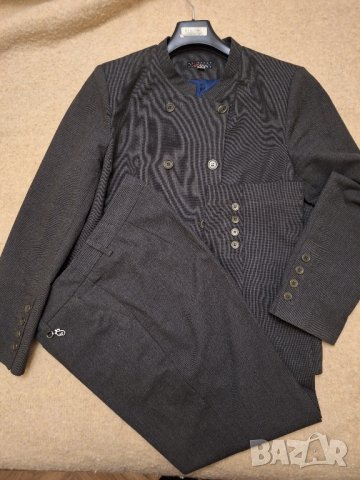 Дамски костюм Росси,номер 50,сив, снимка 1