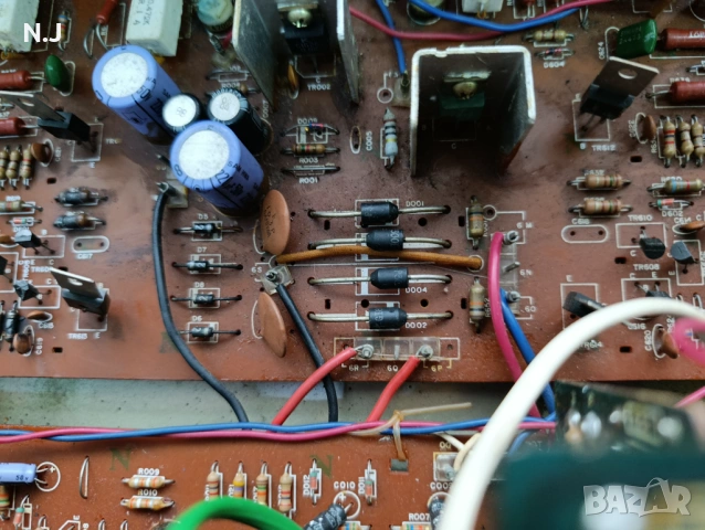 Universum Dinamic,s HIFI2500, снимка 7 - Ресийвъри, усилватели, смесителни пултове - 52333209