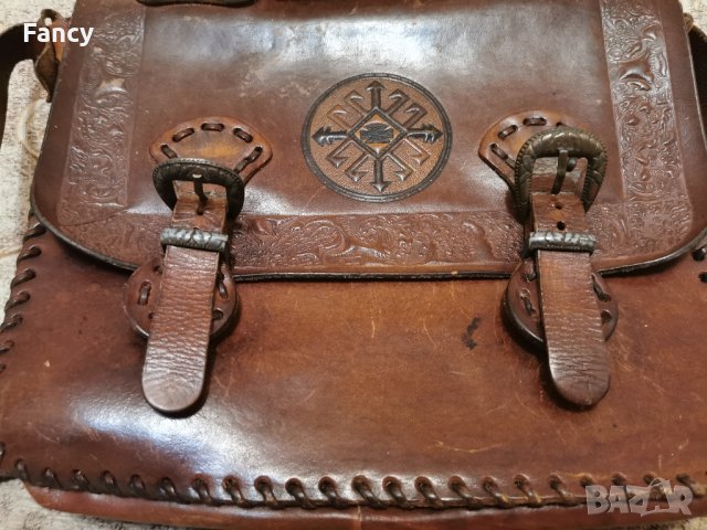 Стара кожена дамска чанта , снимка 3 - Антикварни и старинни предмети - 43369302