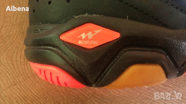 Mizuno WAVE Football Shoes Размер EUR  39 / UK 6 за футбол в зала 71-14-S, снимка 4 - Детски маратонки - 43718384