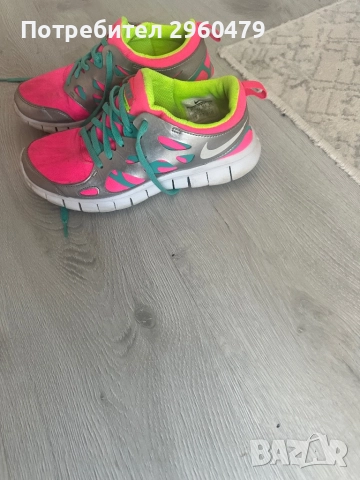 Nike obuvki, снимка 2 - Маратонки - 52720590