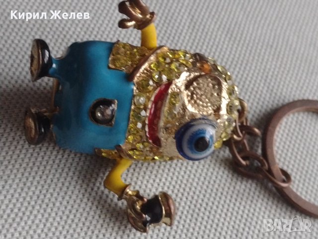 Модерен ключодържател МИНЬОНИТЕ много красив стилен дизайн метален 42378, снимка 5 - Колекции - 43620353
