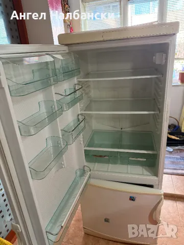 Хладилник с долен фризер Gorenje, снимка 2 - Хладилници - 48556036