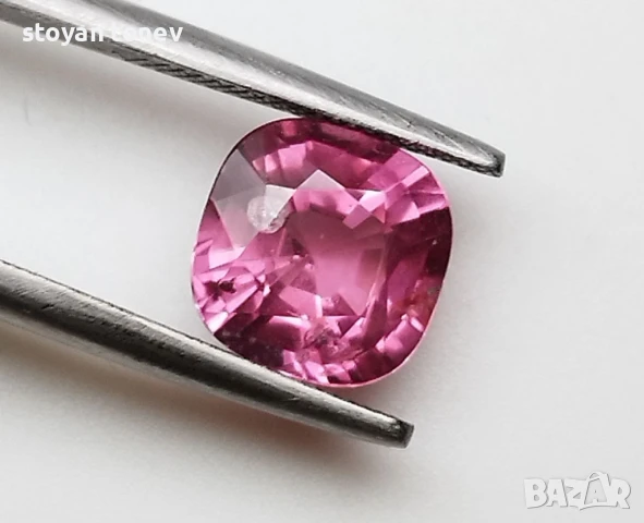 Изключителен шпинел в интензивен розов цвят и тегло 1.71кт.! Нов!, снимка 5 - Други - 47509333
