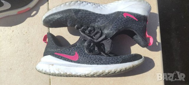 Оригиналн маратонки Nike номер 40, снимка 1