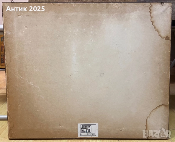 Бели рози в златна ваза (Irene Lok), снимка 2 - Антикварни и старинни предмети - 52051717