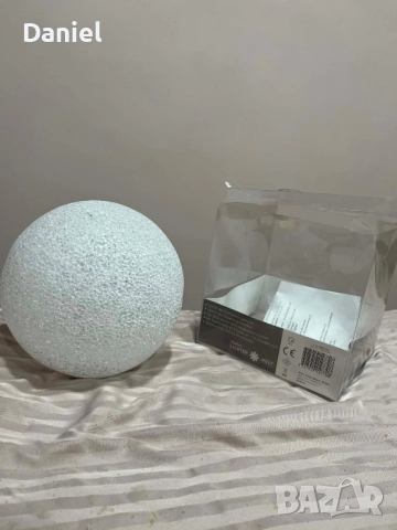 Нощна лампа, снимка 2 - Настолни лампи - 52673637