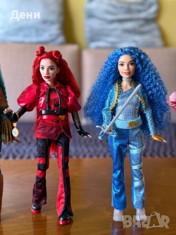 Дисни кукли Наследниците 4 / Disney Descendants 4, снимка 3 - Кукли - 53518652