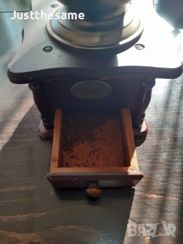 Стара Немска Кафемелачка За Декорация, снимка 4 - Антикварни и старинни предмети - 43940131