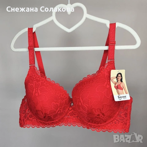Червен дантелен сутиен с малки повдигащи подплънки /чашка D/