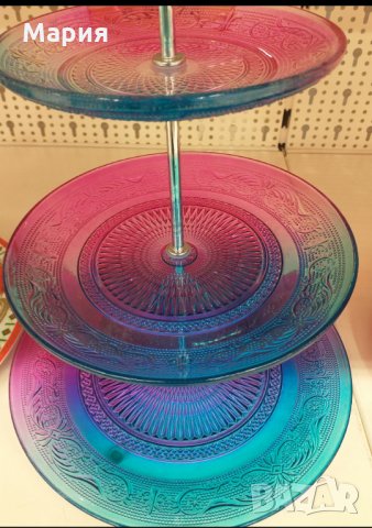 Изящно стъклено плато на 3 етажа, снимка 3 - Декорация за дома - 27527812