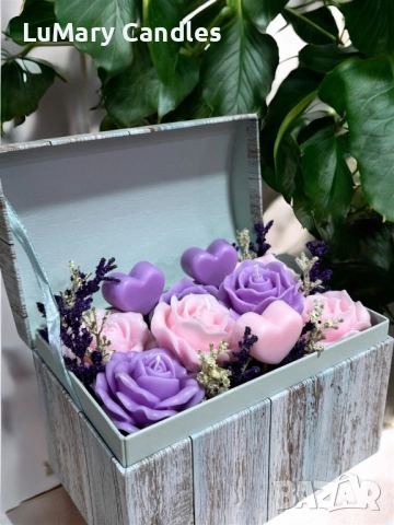 Свещ “Кутия с омайни рози”, снимка 6 - Декорация за дома - 53289283