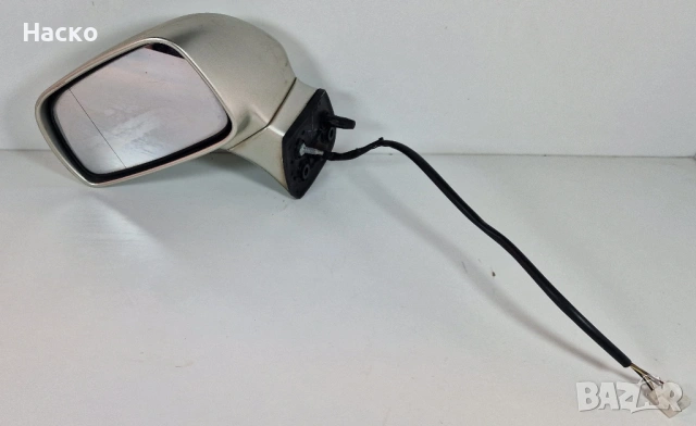 Ляво Огледало Toyota Corolla Verso Тойота Корола Версо 2004 - 2008