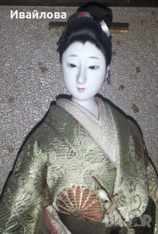 Японска  колекционерска кукла Гейша, снимка 5 - Други - 26671366