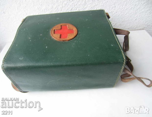  стара армейска зелена медицинска чанта червен кръст аптечка, снимка 3 - Други ценни предмети - 28872904
