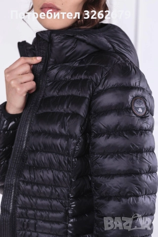 napapijri puffer оригинално дамско ново размер L