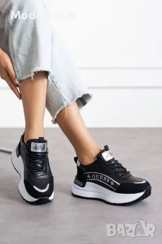 Guess дамски обувки на платформа , снимка 2 - Маратонки - 48452664