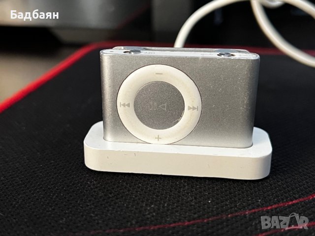 Apple iPod Shuffle 2nd Generation 1gb Silver Model A1204, снимка 2 - iPod - 38753462