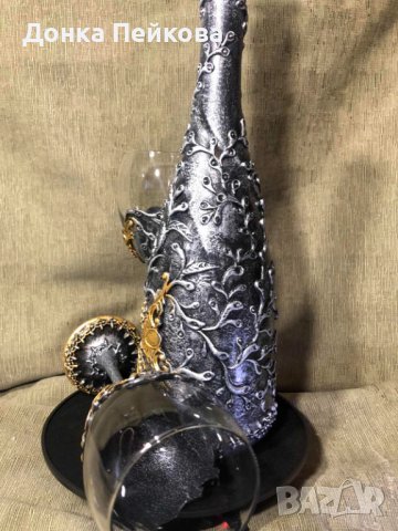 Ръчно изработен сервиз от 3 части бутилка и две чаши, снимка 4 - Декорация за дома - 38506038