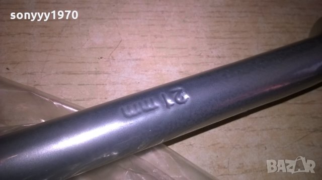 кръстчка за гуми 17/19/21/23мм-нов ключ УСИЛЕН-35Х35СМ, снимка 7 - Аксесоари и консумативи - 27409516