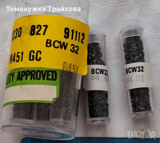 Транзистор  BCW 32