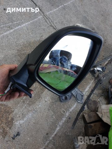 Огледало за  Peugeot 208 2012-2016г, снимка 2 - Аксесоари и консумативи - 33275652