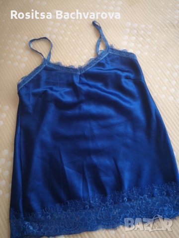 Син сатенен топ, S размер, снимка 4 - Корсети, бюстиета, топове - 28889597