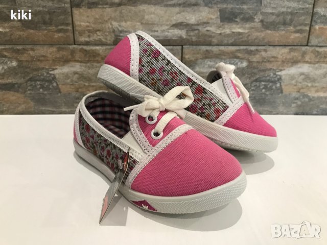 Ежедневни обувки, снимка 2 - Детски маратонки - 28520177