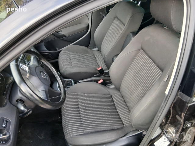 Фолксваген поло 1.4i 86кс, снимка 8 - Автомобили и джипове - 52410687