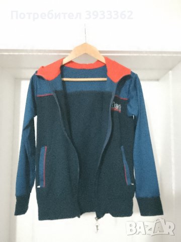 Детско горнище, снимка 2 - Детски анцузи и суичери - 43597868