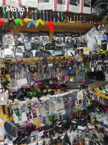 Мото магазин за аксесоари и мото екипировка нова и втора употреба, снимка 2 - Аксесоари и консумативи - 47936350