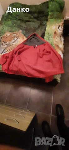 продава се , снимка 3 - Суичъри - 53070770