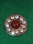 СТАР ПОСРЕБРЕН АРТ ДЕКО РЕТРО МЕДАЛЬОН с ШЛИФАВАН ЧЕРВЕН КЕХЛИБАР ФАТУРАН и ФАСЕТИРАНИ ЦИРКОНИ 29364, снимка 2