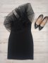 Zara - малка черна рокля с ефектна яка , снимка 2