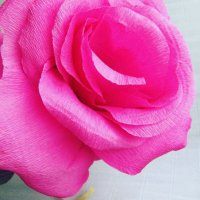 Голяма роза 5лв, снимка 1 - Изкуствени цветя - 26981908