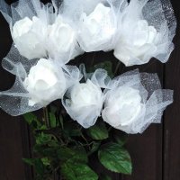 Сватбени рози бели изкуствени , снимка 1 - Изкуствени цветя - 37694638