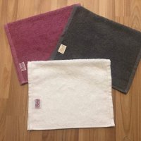 Висококачествени кухненски кърпи комплект от три цвята ♥️, снимка 1 - Хавлиени кърпи - 38857765