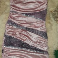 Сатенена рокля в бледо розово, снимка 1 - Рокли - 28029281