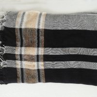 Голям черен шал с ресни, снимка 3 - Шалове - 43781192
