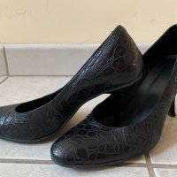 Продавам официални дамски обувки, снимка 1 - Други - 33135814