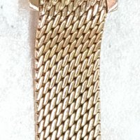 Швейцарски златен дамски часовник., снимка 4 - Бижутерийни комплекти - 34628920