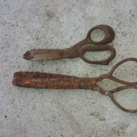 Стари ножици, снимка 1 - Антикварни и старинни предмети - 28296581