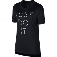 NIKE T-Shirt Women's Dry Training - страхотна дамска тениска КАТО НОВА, снимка 2 - Тениски - 37473143