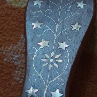 Вилица голяма дървена с Бронзови флорални орнаменти - набивки сувенир 41520, снимка 2 - Декорация за дома - 43151872