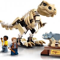 НОВО LEGO Jurassic World - Изложба на вкаменен Трекс (76940), снимка 4 - Конструктори - 39505496